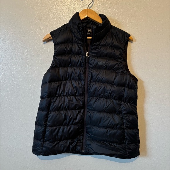 REI Jackets & Blazers - Rei Puffer vest
